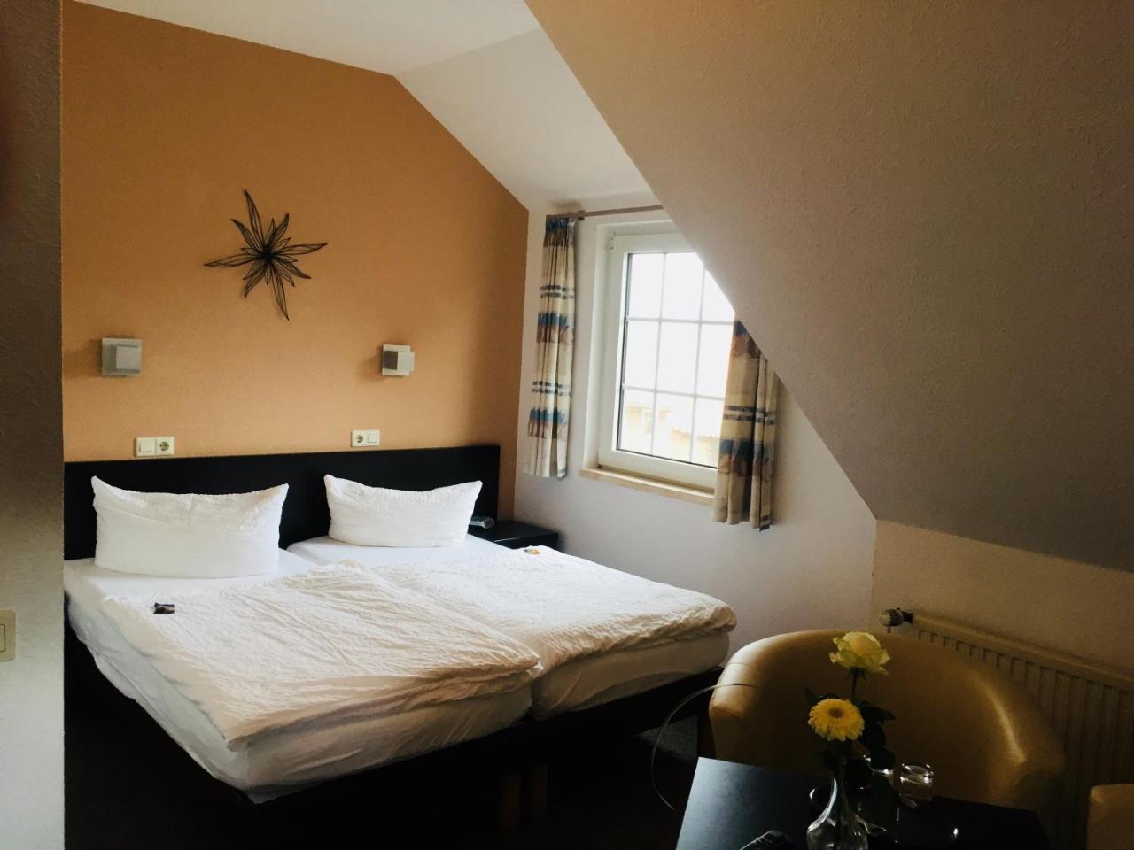 Hotel Wuelfers Gasthaus Gross Ippener المظهر الخارجي الصورة